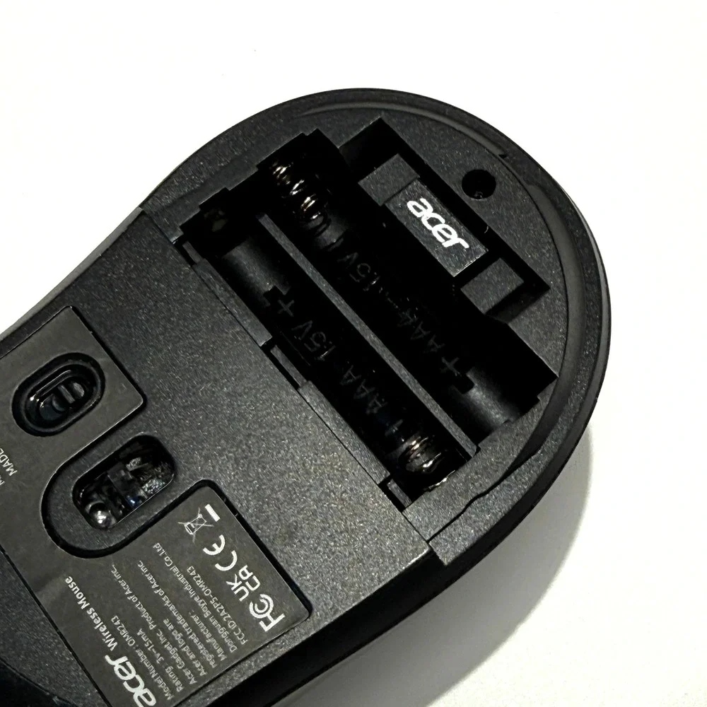 Wireless Mouse and USB Receiver - Acer Model OMR243‎